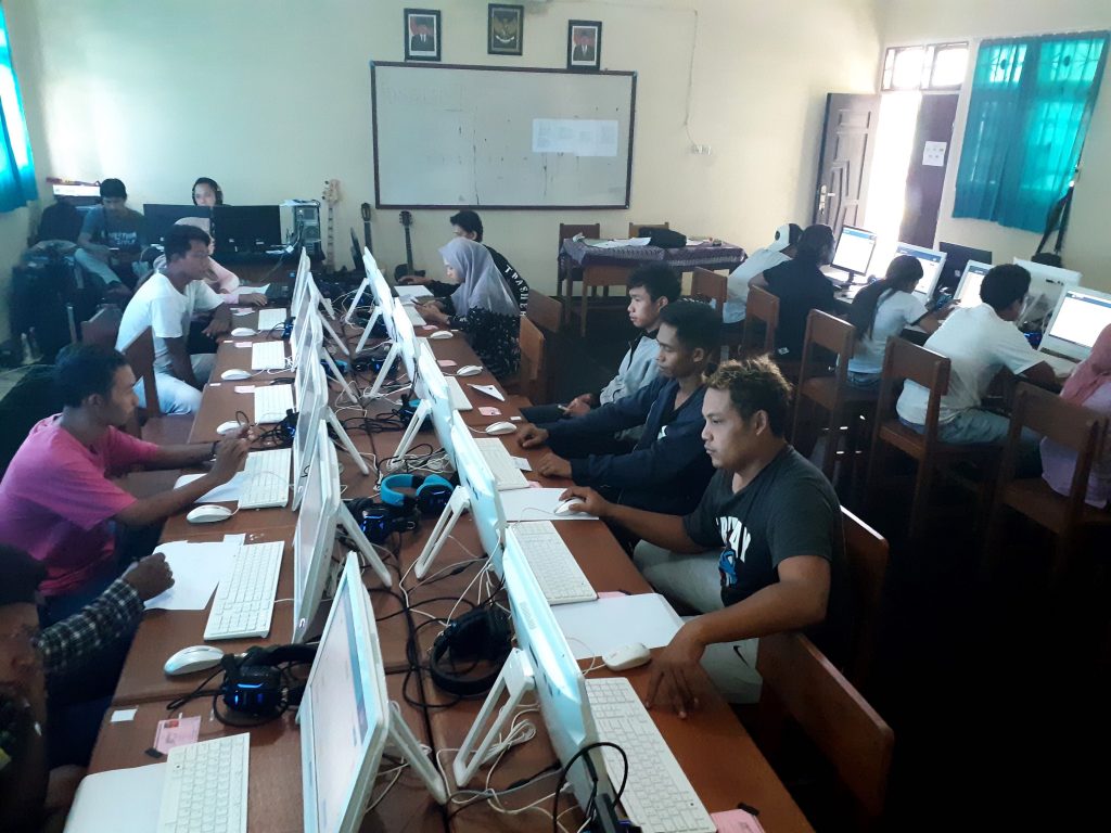 Program Peduli mengajak kita untuk memperjuangkan inklusi sosial bagi 6 kelompok marginal di Indonesia